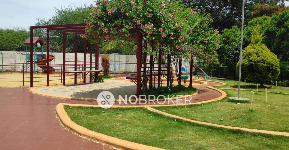 4+ BHK Flat In Standalone Builing For Sale  In Choudadenahalli