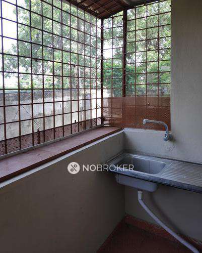 4+ BHK Flat In Standalone Builing For Sale  In Choudadenahalli