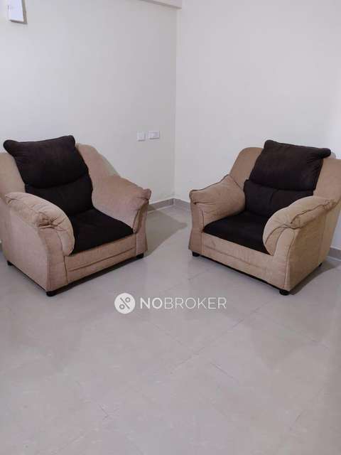 2 BHK Flat In Pragathi Royale- Ii For Sale  In Electronic City