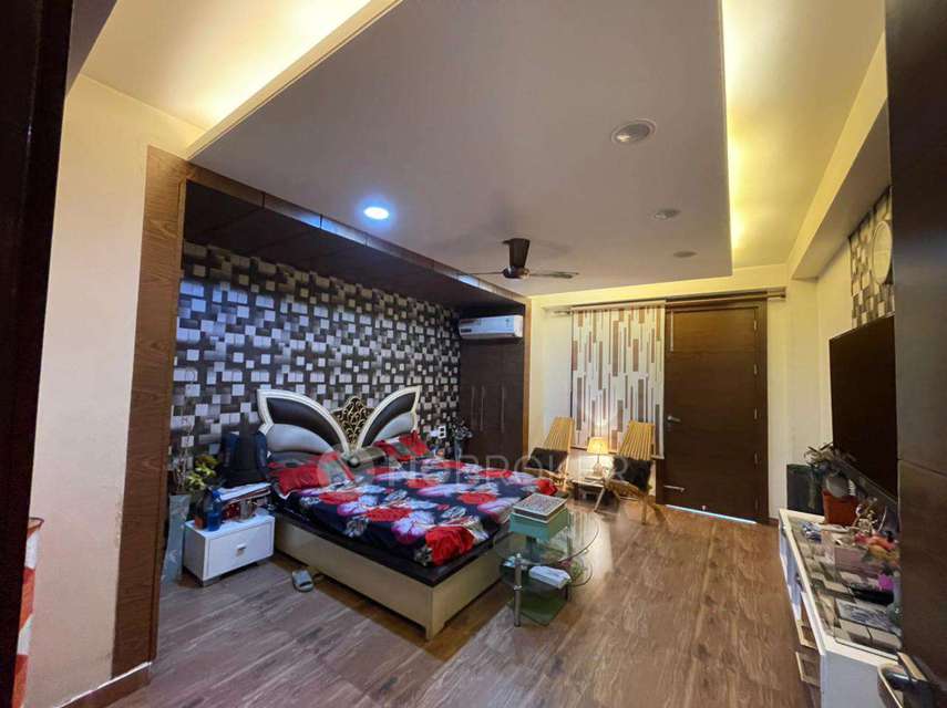 4 BHK Flat In Harison Heights Luxury Flats  For Sale  In Ashram 