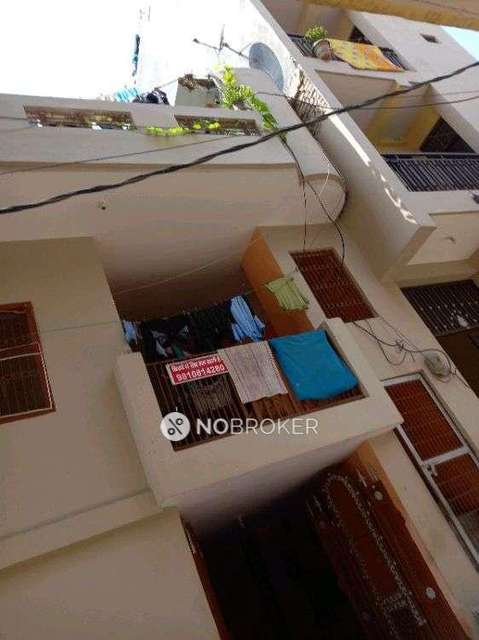 4+ BHK House For Sale  In Sector 102