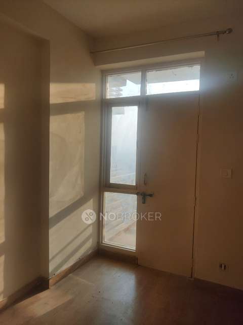 2 BHK Flat In Palm Residency For Sale  In Sector 76