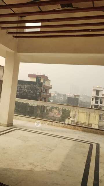 4+ BHK Flat For Sale  In Sector 116