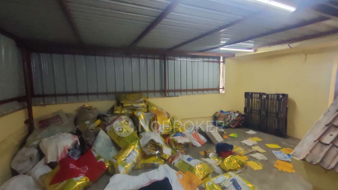 Shop in Koyambedu , Chennai for sale 