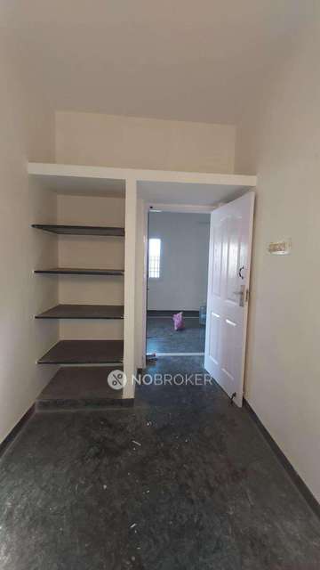 2 BHK Flat In Ramana Flats For Sale  In Perumbakkam