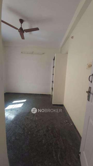 2 BHK Flat In Ramana Flats For Sale  In Perumbakkam