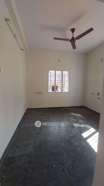 2 BHK Flat In Ramana Flats For Sale  In Perumbakkam