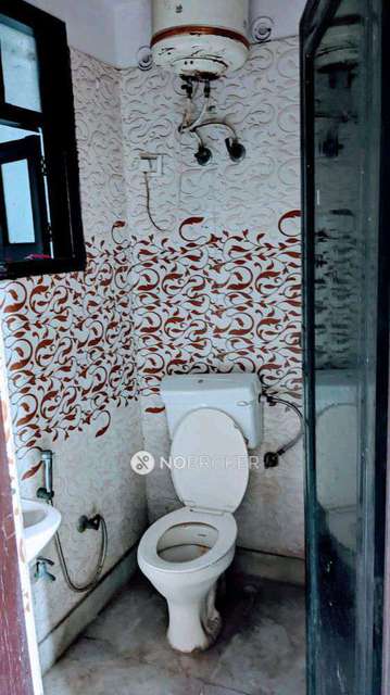 PG for Girls in Kamla Nagar