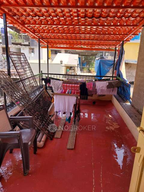 PG for Girls in Kandivali