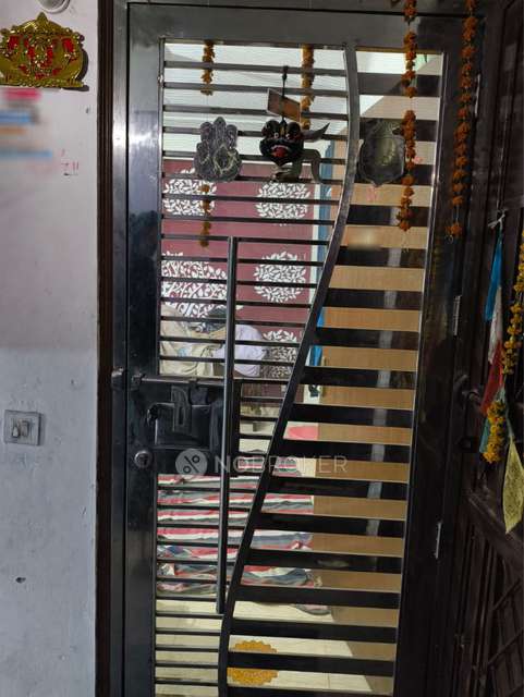 1 BHK Flat In Roop Apartment For Sale  In Neb Sarai