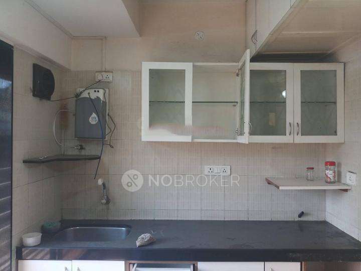 4 BHK Flat In Vardhaman Vista For Sale  In Ghatkopar East