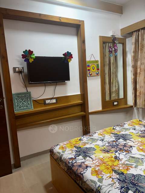 3 BHK Flat In Dosti Acres For Sale  In  Antop Hill,
