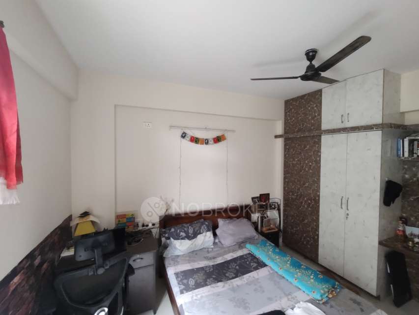 2 BHK Flat In Satyadeva Majesty For Sale  In Bhoganhalli