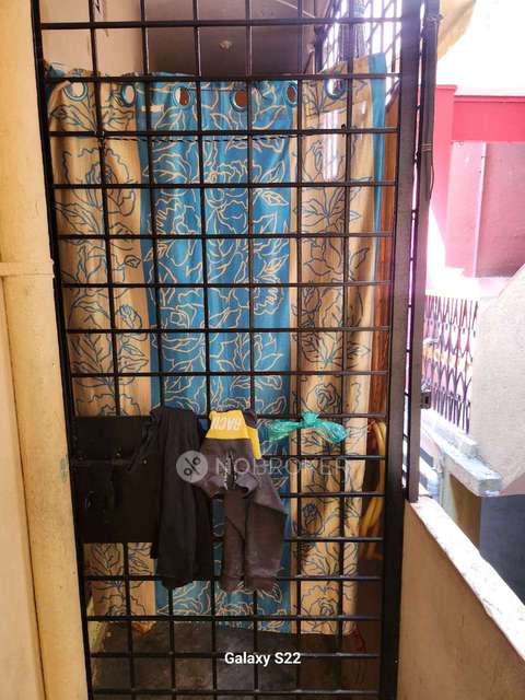 4+ BHK House For Sale  In Dodpete