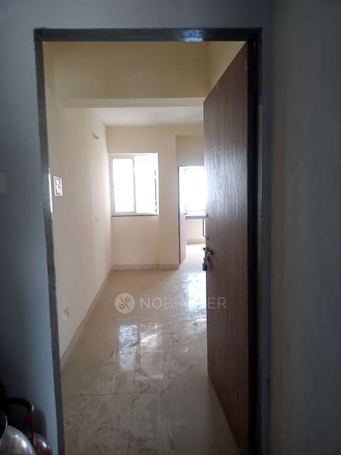 1 RK Flat In Km Nehru Corner For Sale  In Shukrawar Peth