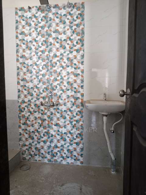 1 RK Flat In Km Nehru Corner For Sale  In Shukrawar Peth