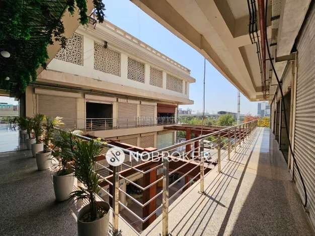 Shop in Delta I, Greater_noida for sale 