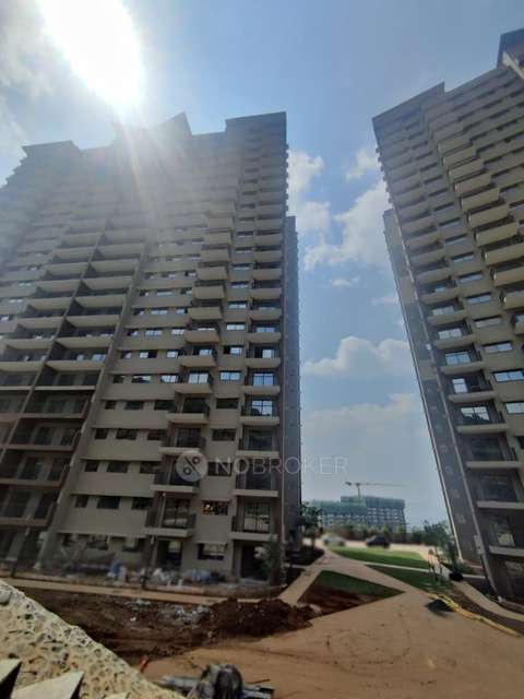 2 BHK Flat In Shapoorji Vanaha,  For Sale  In Bavdhan