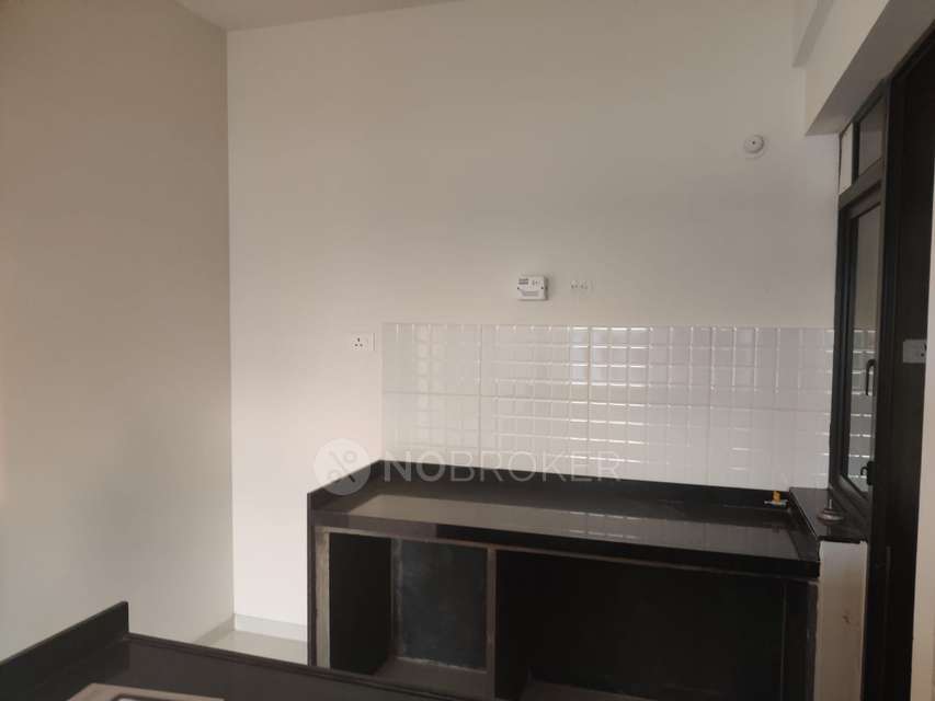 2 BHK Flat In Shapoorji Vanaha,  For Sale  In Bavdhan