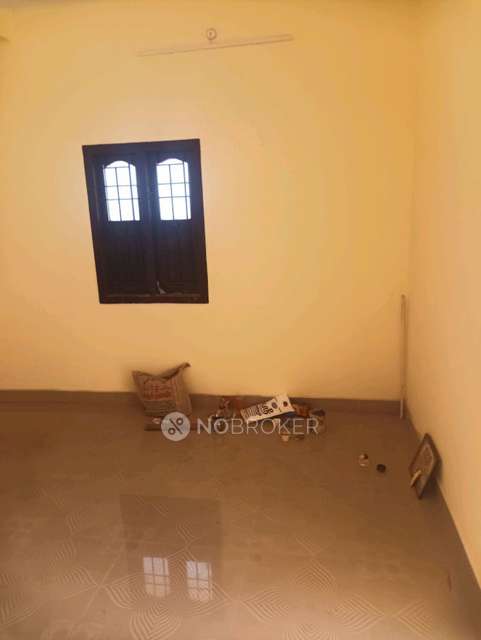 Shop in 61, Gandhi Main Rd, Chennai for Rent 