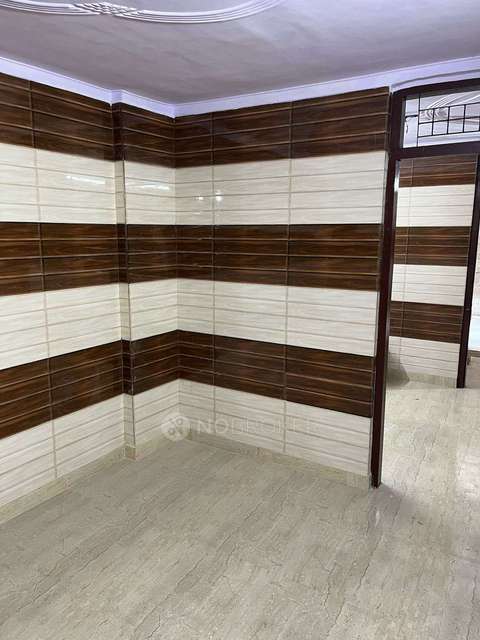 Office Space in Krishna Nagar, Delhi for sale 