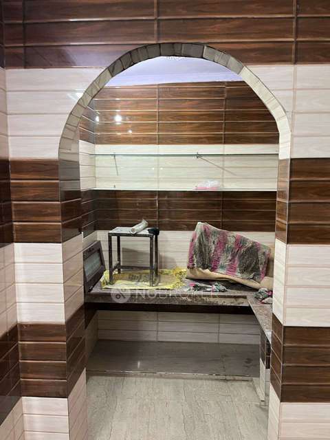 Office Space in Krishna Nagar, Delhi for sale 