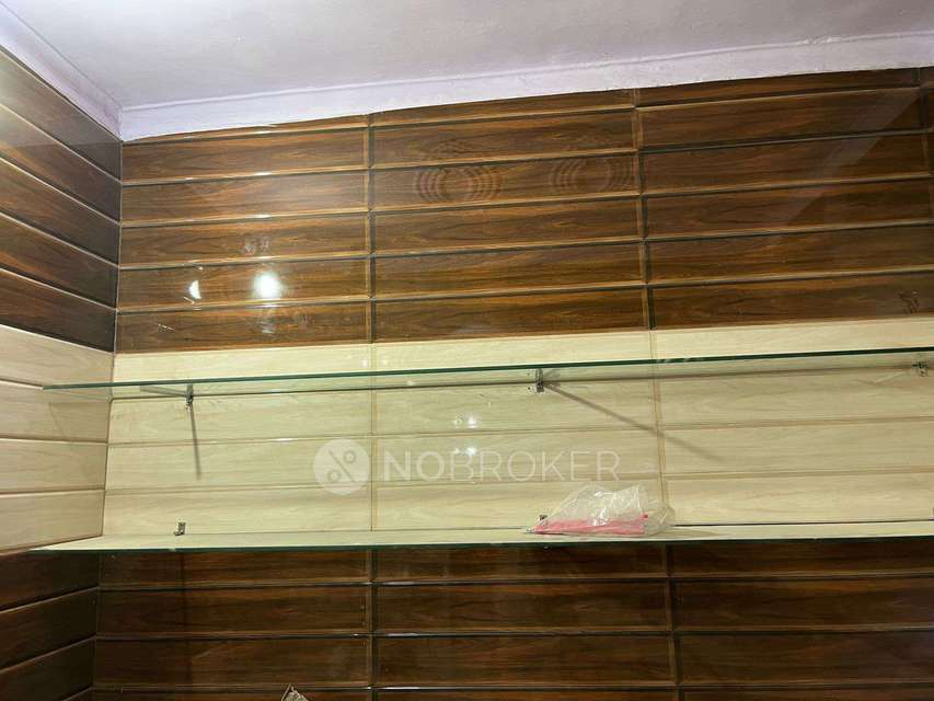 Office Space in Krishna Nagar, Delhi for sale 