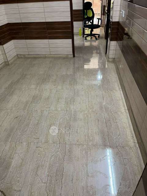 Office Space in Krishna Nagar, Delhi for sale 