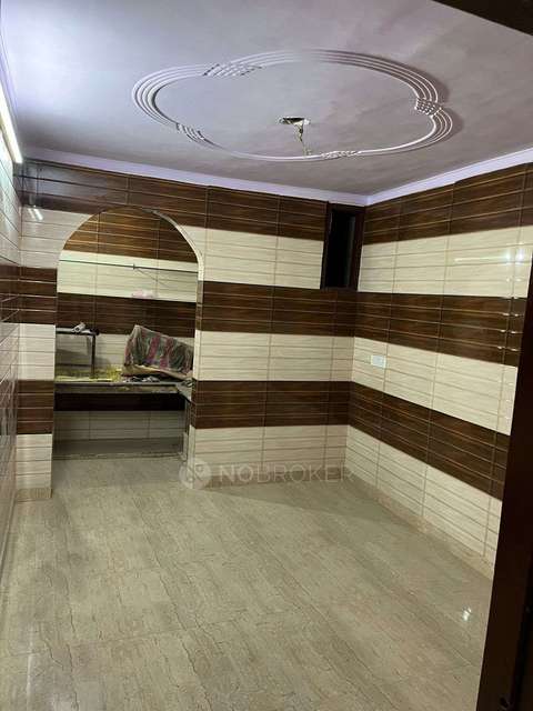 Office Space in Krishna Nagar, Delhi for sale 