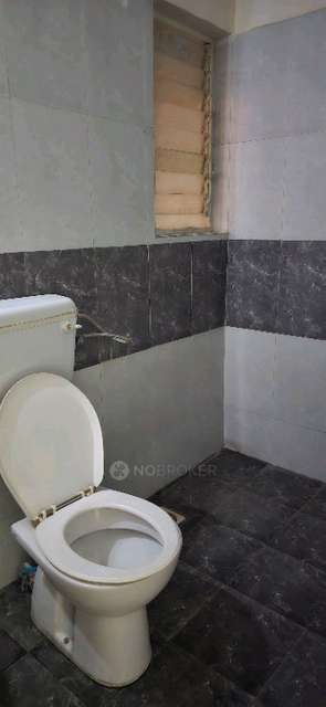 Shared Room for Female In 2 BHK  In Kbd Palladion Apartment In Baner