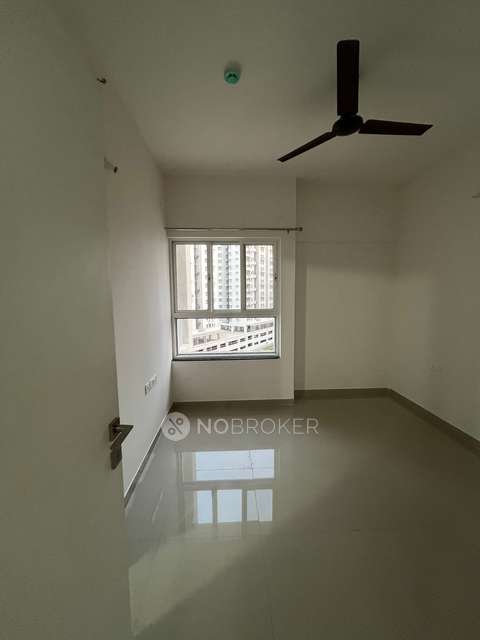 Single Room for Female In 3 BHK  In Godrej Greens In Undri