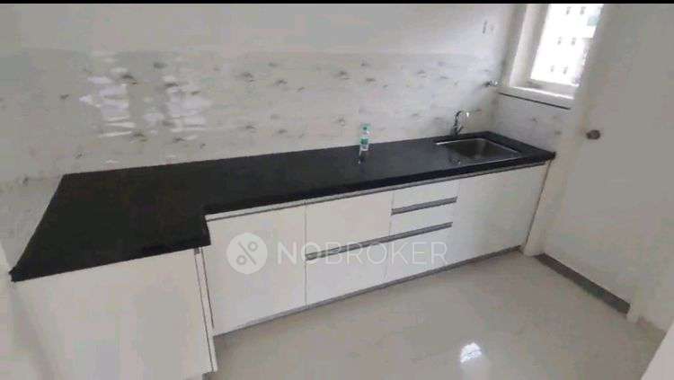 2 BHK Flat In Amanora Gold Towers For Sale  In Hadapsar