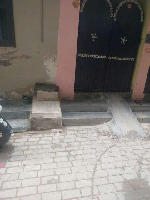 1 RK House for Rent  In Sector 44