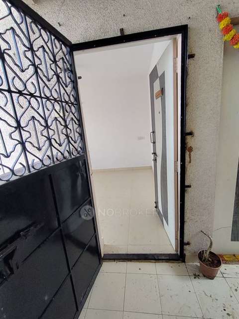 1 BHK Flat In Nilesh Prestige For Sale  In Hadapsar