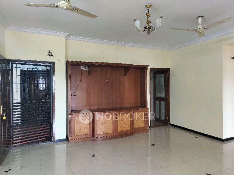 2 BHK Flat In La Royale Homes Blomming Dale For Sale  In Padmanabhanagar