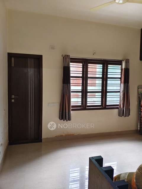 4+ BHK Flat In Shankar Residency  For Sale  In Vishweshwarapura