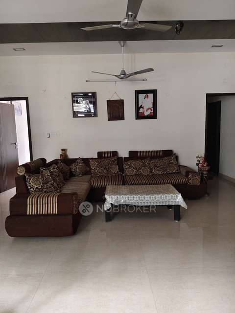 4+ BHK Flat In Shankar Residency  For Sale  In Vishweshwarapura