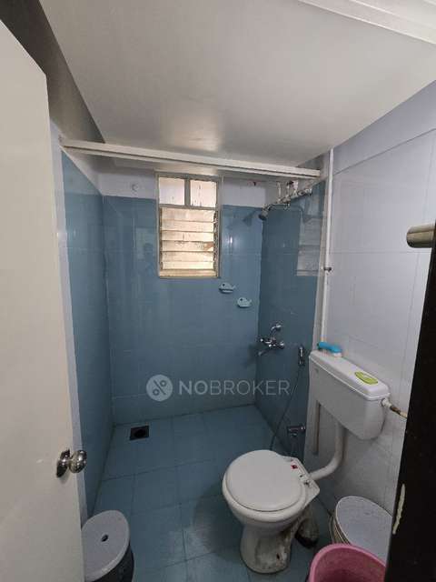 2 BHK Flat In Sunrise Cooperative Housing Society for Rent  In Hadapsar, Pune