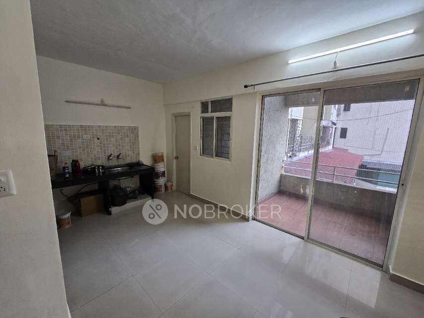 2 BHK Flat In Sunrise Cooperative Housing Society for Rent  In Hadapsar, Pune