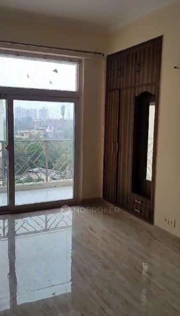 2 BHK Flat In Amrapali Eden Park, Sector 50 for Rent  In Sector 50