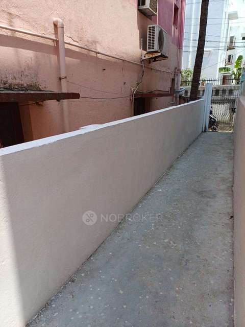 4 BHK House For Sale  In  Palavakkam