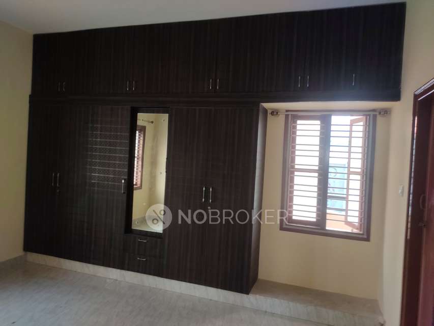 2 BHK Flat In Sb for Rent  In Vinayaka Layout