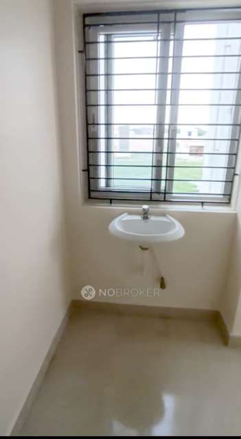 2 BHK Flat In Aiswariyam Flats For Sale  In Irrandamkattalai