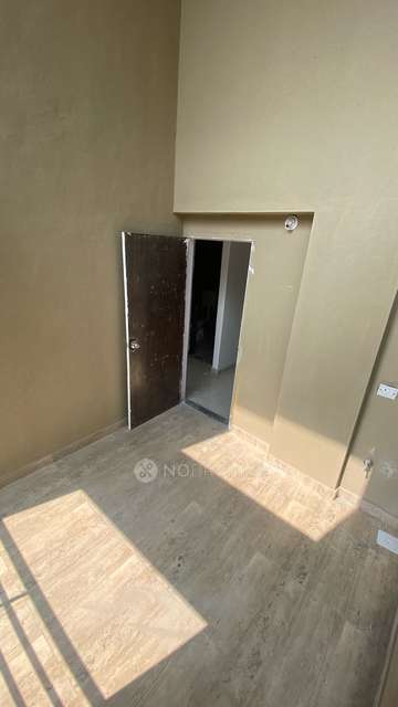 1 BHK Flat In Manjula Residency  For Sale  In Gokul Nagar Industrial Area, Katraj