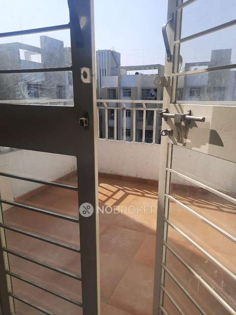 2 BHK Flat In Kirti  Destination Ankur ,d804 For Sale  In Charholi Budruk
