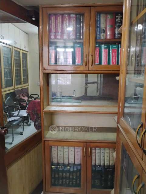 Godown/Warehouse in Rameshwar Chouk, Shukrawar Peth, Pune for Rent 