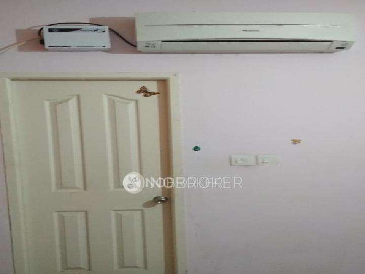 2 BHK Flat In The Royal Castle Apartments  For Sale  In Thirumudivakkam