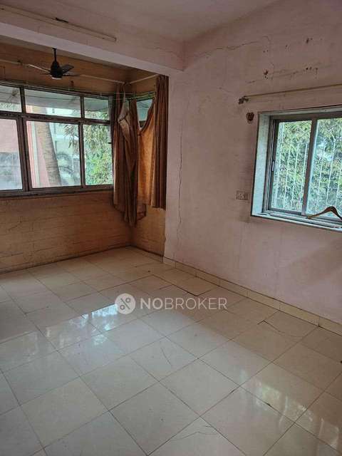 1 BHK Flat In Nauka Chs Ltd, Gymkhana Road For Sale  In  Borivali West