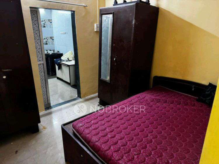 1 BHK House For Sale  In Santacruz East