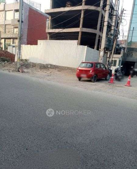 Showroom in Sector 11, Gurgaon for Rent 